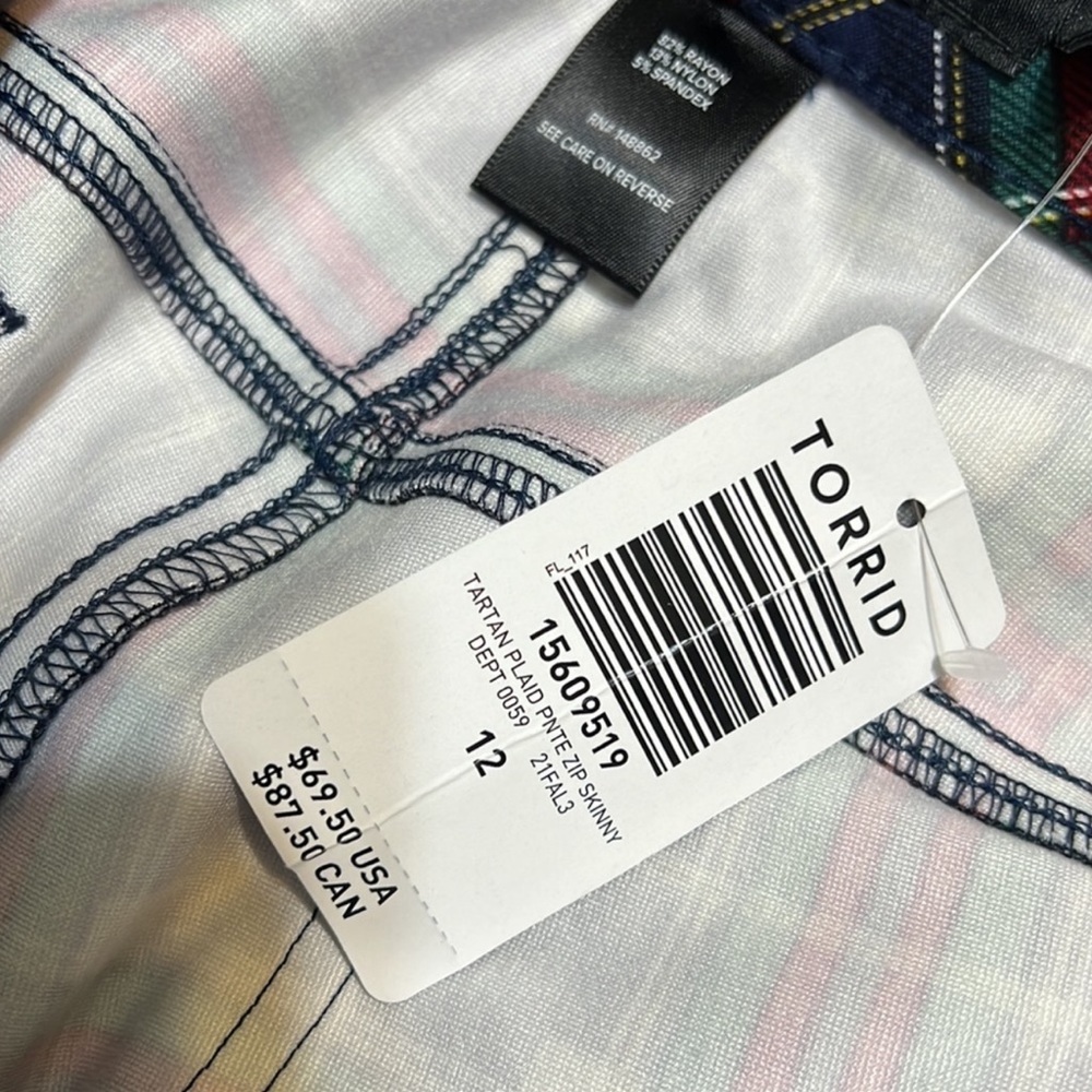 Torrid plaid pants - Picture 5 of 6